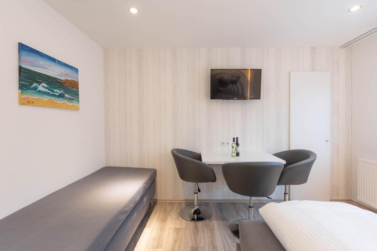 Messe-Hotelzimmer-Einzimmerappartement Leverkusen Dış mekan fotoğraf