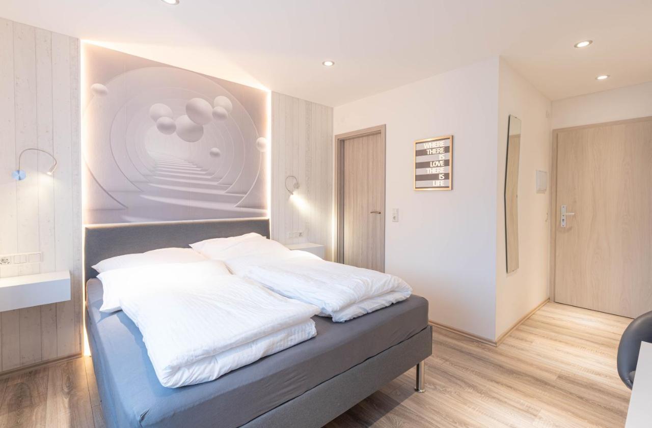 Messe-Hotelzimmer-Einzimmerappartement Leverkusen Dış mekan fotoğraf