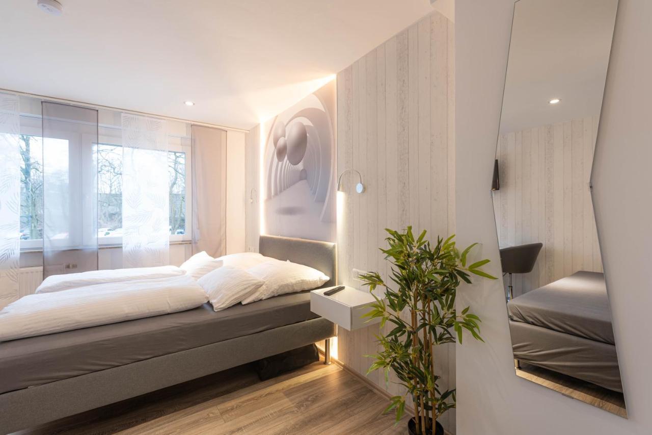 Messe-Hotelzimmer-Einzimmerappartement Leverkusen Dış mekan fotoğraf
