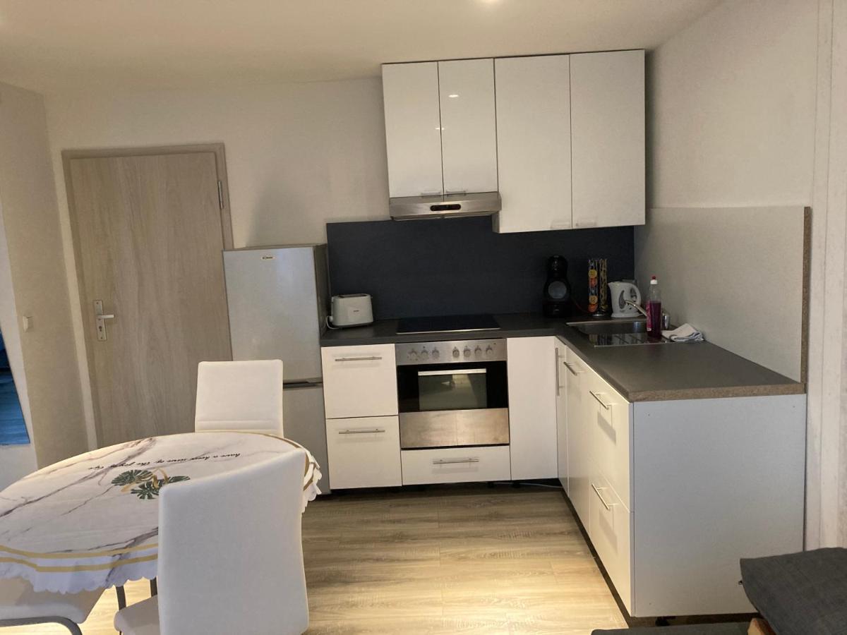 Messe-Hotelzimmer-Einzimmerappartement Leverkusen Oda fotoğraf